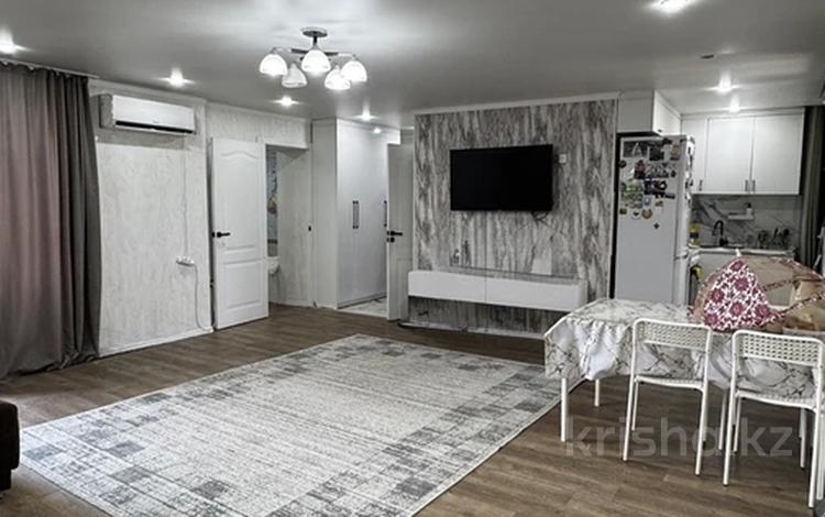 3-бөлмелі пәтер · 73.4 м² · 6/10 қабат, Дулатова 208, бағасы: 19 млн ₸ в Семее — фото 9