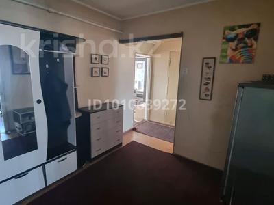 3-комнатная квартира · 63 м² · 9/9 этаж, Майкудук, Майкудук, мкр Восток-3 — Карла Маркса за 14.5 млн ₸ в Караганде, Алихана Бокейханова р-н