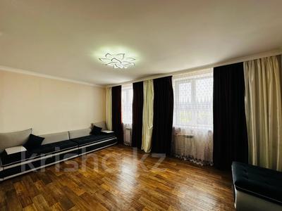 2-комнатная квартира · 67 м² · 4/5 этаж, Карла Маркса 56 за 10 млн 〒 в Шахтинске