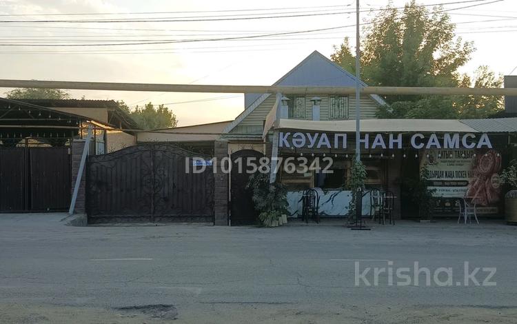 Отдельный дом · 4 комнаты · 150 м² · 13 сот., Абая 20 — В Пос Абай по Центральной улице 1- я линия. за 150 млн ₸ — фото 2