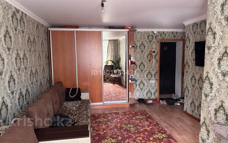 1-комнатная квартира · 32 м² · 3/5 этаж, Титова 159 за 11 млн ₸ в Семее, Красный Кордон — фото 2