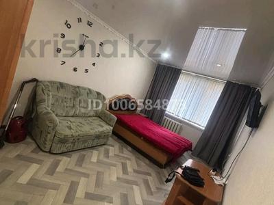 1-комнатная квартира · 45 м² · 1/5 этаж, Абая 82/3 — Возле старой церкви. рядом лицей N14 за 100 000 〒 в Темиртау