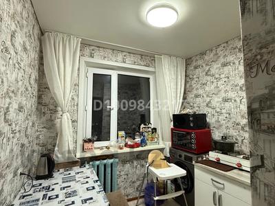 2-комнатная квартира · 44 м² · 5/5 этаж, Майкудук, 14й микрорайон 43 за 8.5 млн 〒 в Караганде, Алихана Бокейханова р-н