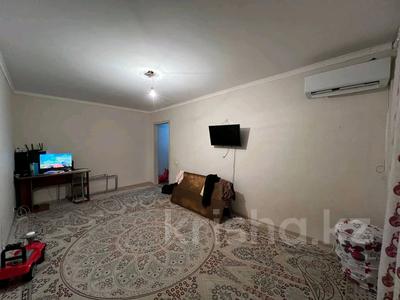 Пәтерлер в Улытау обл.: 2-бөлмелі пәтер · 45 м² · 4/5 қабат, улица Сары Арка 20, бағасы: 13.5 млн 〒 2-бөлмелі пәтер · 45 м² · 4/5 қабат, улица Сары Арка 20, бағасы: 13.5 млн 〒 в Жезказгане