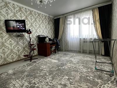 2-комнатная квартира, 69 м², 5/9 этаж, мкр Акбулак, Чуланова за 34.5 млн 〒 в Алматы, Алатауский р-н