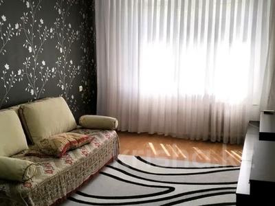 2-комнатная квартира, 51 м², 4/5 этаж, мкр Аксай-4 за 31 млн 〒 в Алматы, Ауэзовский р-н