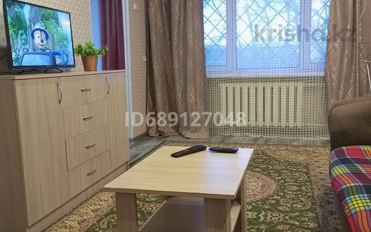 1-комнатная квартира · 50 м² · 1/5 этаж, проспект Республики 43 — Кинотеатр Комсомолец, университет,больница за 1 500 ₸ в Темиртау — фото 6