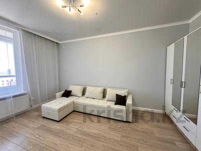 2-комнатная квартира · 62 м² · 17/17 этаж, ул. Турара Рыскулова 16/2 за 300 000 ₸ в Астане, Есильский р-н