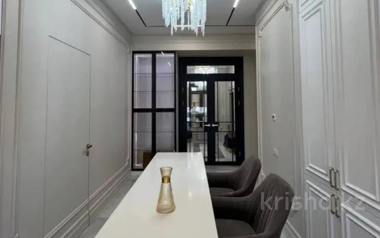 3-комнатная квартира · 105 м² · 8/14 этаж, 16 микрорайон 111 за 46.5 млн ₸ в Актау — фото 19