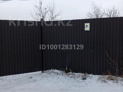 Жеке үй · 3 бөлме · 86 м² · 6 сот., Массив Бобровка, бағасы: 8.5 млн ₸ в Семее