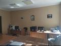 Офисы • 130 м² за 45 млн 〒 в Караганде, Казыбек би р-н — фото 3