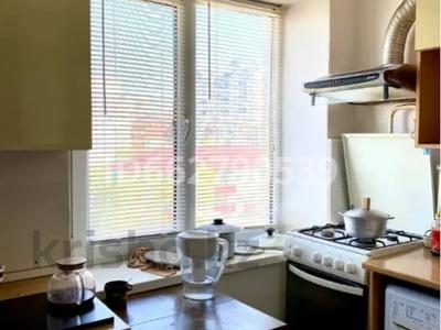 3-комнатная квартира · 48 м² · 5/5 этаж, Абая 13 за 13 млн ₸ в Атырау