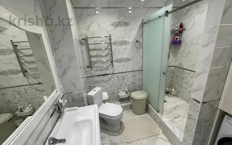 4-комнатная квартира · 107 м² · 1/5 этаж, мкр Нурсая, проспект Абулхайр-хана 66 за 46 млн ₸ в Атырау — фото 2