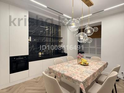 5-комнатная квартира · 142 м² · 3 этаж, Туран 40/2 за 140 млн 〒 в Астане