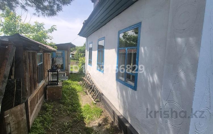 Отдельный дом · 4 комнаты · 34.7 м² · 7 сот., Степная 108 — Возле рядом магазин Апельсин за 7 млн ₸ в Глубокое — фото 2