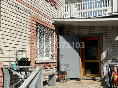 Отдельный дом · 6 комнат · 240 м² · 8 сот., Юбилейная 17А за 42 млн 〒 в Семее, Красный Кордон