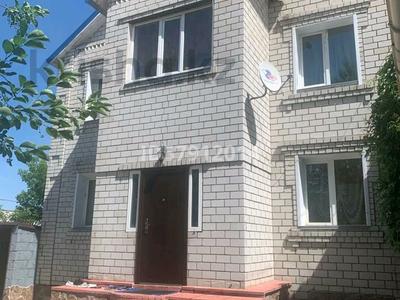 Отдельный дом · 4 комнаты · 140 м² · 8 сот., Алихана Бокейханова 271 — Речной вокзал за 72 млн ₸ в Павлодаре