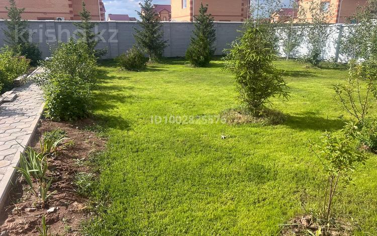 Отдельный дом · 5 комнат · 140 м² · 8 сот., мкр Уркер за 72 млн 〒 в Астане, Нура р-н — фото 2