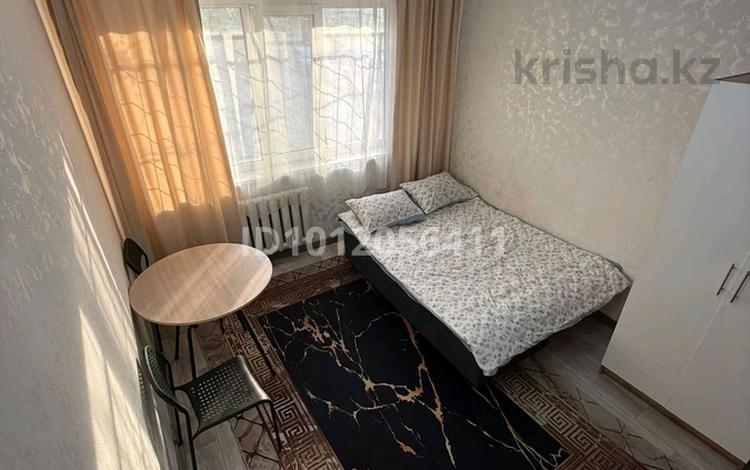 1-бөлмелі пәтер · 22 м² · 1/4 қабат, 7-й мкр. 1, бағасы: 13 000 ₸ в Алматы, Ауэзовский р-н — фото 2