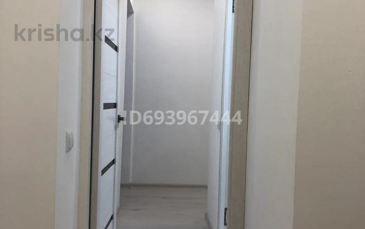2-бөлмелі пәтер · 44 м² · 4/4 қабат, Аль фараби 19 — Ауэзова, бағасы: 7 млн ₸ в Текели — фото 7