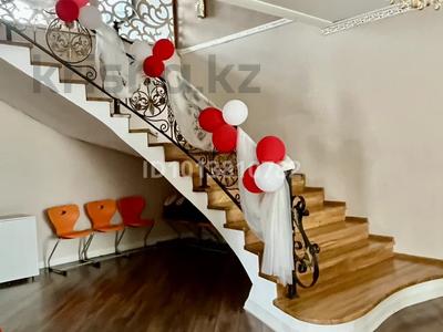 Жеке үй · 4 бөлме · 500 м², Каратальская 148 — По ближе Акпейыл ресторан, бағасы: 70 000 ₸ в Талдыкоргане
