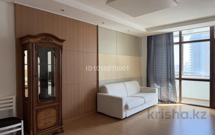 2-комнатная квартира · 70 м² · 13 этаж, Кошкарбаева 2 за 360 000 〒 в Астане — фото 2