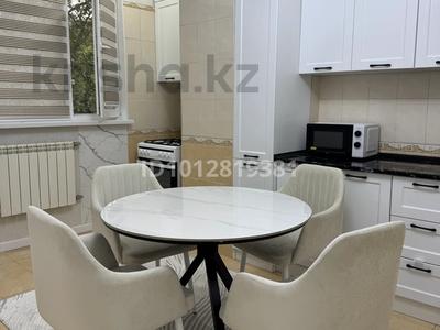 3-бөлмелі пәтер · 70.2 м² · 2/9 қабат, Кирпичный дом 1995 года по Ауэзова 161, бағасы: 76 млн ₸ в Алматы, Бостандыкский р-н