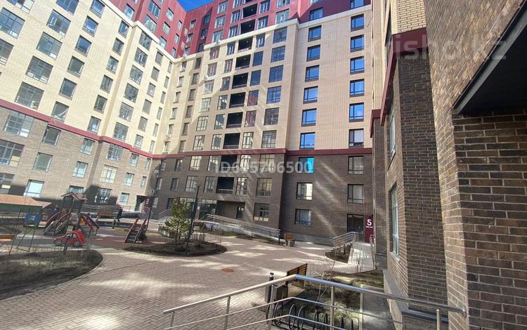 2-комнатная квартира, 70 м², 10/12 этаж, Туран 48