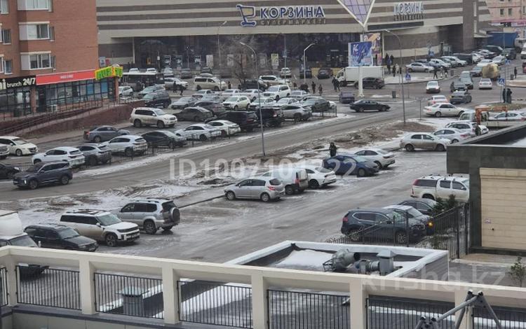 2-бөлмелі пәтер · 60.3 м² · 4/17 қабат, мкр Юго-Восток, Республики 23/2, бағасы: 350 000 ₸ в Караганде, Казыбек би р-н — фото 27