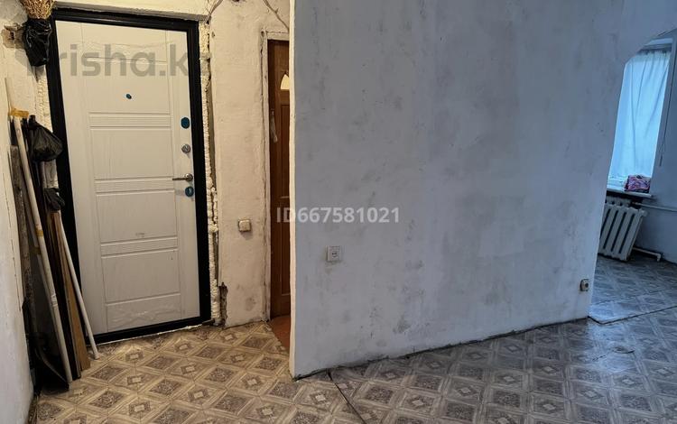 2-бөлмелі пәтер · 43.6 м² · 9/9 қабат, улица Ермекова 62, бағасы: 11.8 млн ₸ в Караганде, Казыбек би р-н — фото 17
