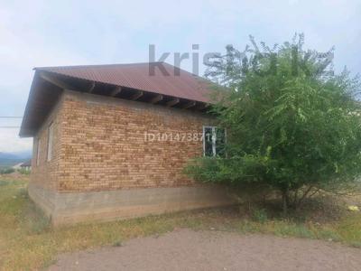 Отдельный дом · 4 комнаты · 150 м² · 10 сот., Саттаи за 15 млн ₸ в Каракемер