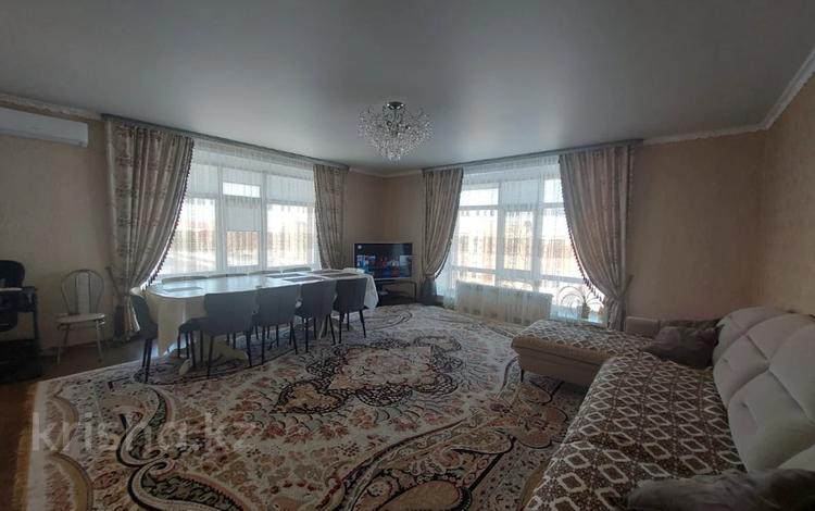 3-комнатная квартира · 103.4 м² · 7/7 этаж, Назарбаева за 46 млн ₸ в Костанае — фото 2