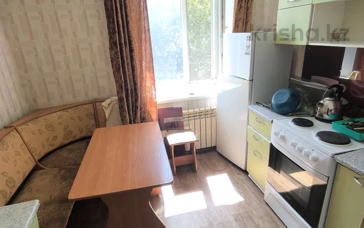 2-комнатная квартира · 48 м² · 2/2 этаж, Промышленная 9 за 120 000 ₸ в Усть-Каменогорске — фото 2
