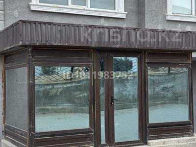 Кеңселер, дүкендер мен бутиктер, қоймалар, сұлулық салондары, медорталықтар мен дәріханалар, кабинеттер және жұмыс орындары · 97 м², бағасы: 300 000 ₸ в Актау, 20-й мкр