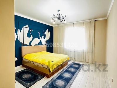 2-комнатная квартира · 72 м² · 4/5 этаж, мкр Восток , Жибек жолы — Проспект Жибек Жолы, напротив ТЦ «Грамад» за 35.5 млн 〒 в Шымкенте, Аль-Фарабийский р-н