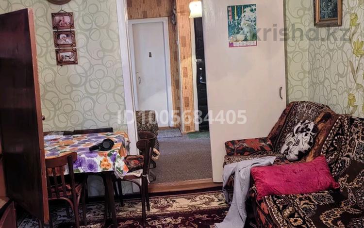 3-бөлмелі пәтер · 53 м² · 4/5 қабат, Валиханова 19А — Базар, бағасы: 4.5 млн ₸ в Алге — фото 2