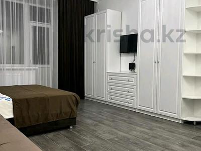 1-комнатная квартира, 40 м² посуточно, Камзина 41/1 за 12 000 〒 в Павлодаре