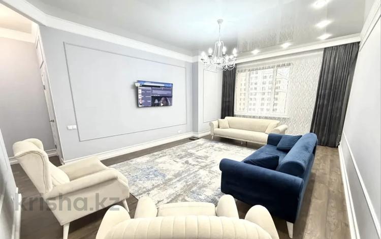 3-комнатная квартира · 95 м² · 10/12 этаж, Туркестан 20/1 — Ботанический сад за 600 000 ₸ в Астане, Есильский р-н — фото 2