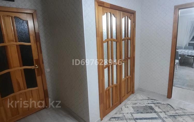 2-бөлмелі пәтер · 71 м² · 2/9 қабат, мкр Болашак, бағасы: 23.5 млн ₸ в Актобе — фото 2
