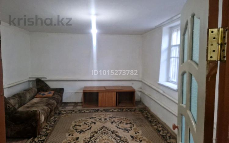 Часть дома · 2 комнаты · 45 м² · 1 сот., Гуцало 17 за 80 000 ₸ в Актобе, жилой массив Заречный-1 — фото 2