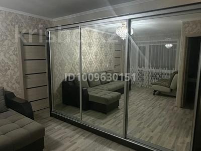 3-бөлмелі пәтер · 45 м² · 3/5 қабат, Ауэззова 13, бағасы: 180 000 ₸ в Усть-Каменогорске, Ульбинский