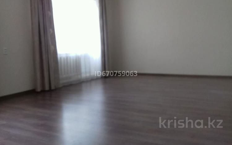 3-комнатная квартира, 89 м², 3/5 этаж, мкр Ардагер, Сатпаева 34