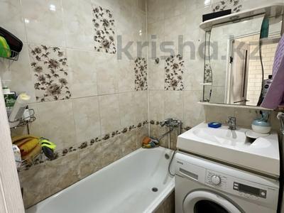 3-комнатная квартира · 62 м² · 4/5 этаж, мкр 5, есет батыра за 16 млн ₸ в Актобе