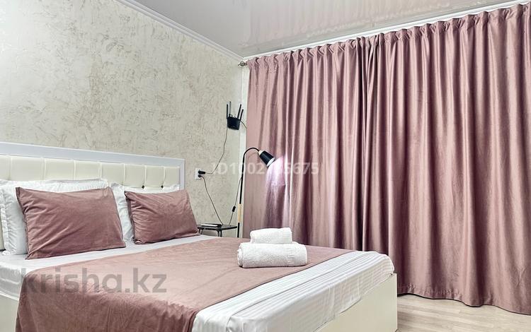 1-бөлмелі пәтер · 40 м² · 3/5 қабат, Пр Жамбыла 115 — Сулейменова, бағасы: 2 500 ₸ в Таразе — фото 2