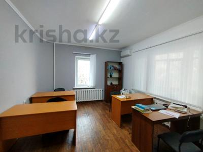 3-бөлмелі пәтер · 81 м² · 2/12 қабат, Проспект Достык 33 — Карасай батыра, бағасы: 64 млн 〒 в Алматы, Медеуский р-н