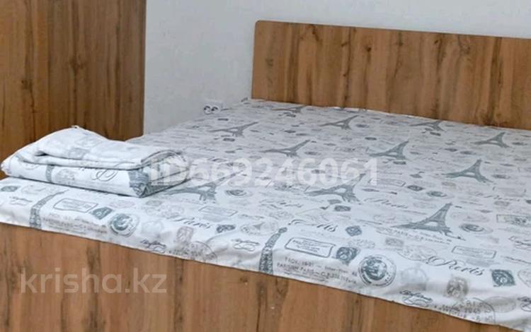 2-бөлмелі пәтер · 44 м² · 2/5 қабат, Н.Абдирова 6 — Б.Жырау, бағасы: 10 000 ₸ в Караганде, Казыбек би р-н — фото 6