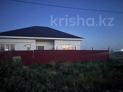 Жеке үй · 4 бөлме · 140 м² · 10 жүзд., Мк-н Новый Аралтал, бағасы: 21 млн ₸ в Аксае
