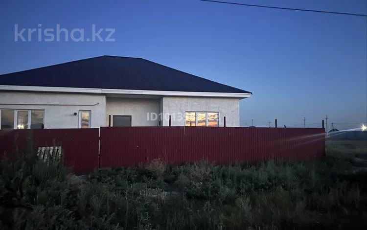 Жеке үй · 4 бөлме · 140 м² · 10 жүзд., Мк-н Новый Аралтал, бағасы: 21 млн ₸ в Аксае — фото 2