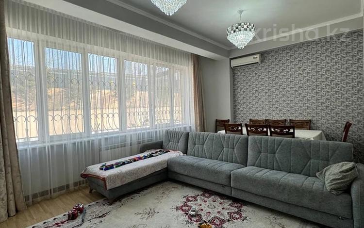 3-комнатная квартира · 103 м² · 1 этаж, 15-й мкр 55