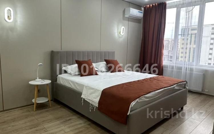 1-бөлмелі пәтер · 80 м² · 5/9 қабат, Нұрсая ш/а., Абулхайыр-хана 51в, бағасы: 5 000 ₸ в Атырау, мкр Нурсая — фото 2